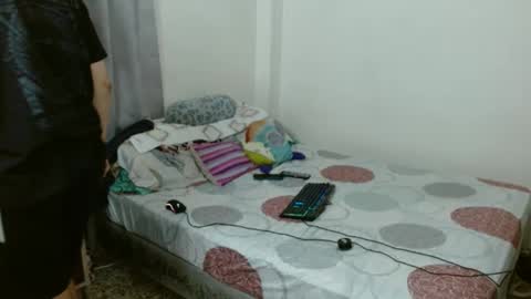 Sebas online show from 02.05.25