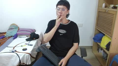 Sebas online show from 04.23.26