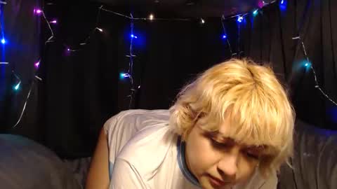 Sebastian online show from 11.04.25