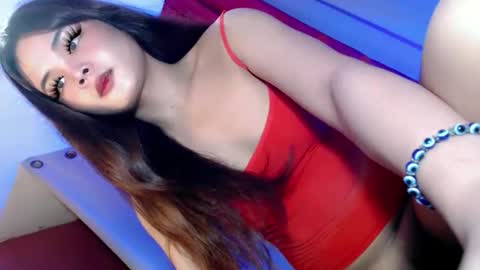 Snapshot of secret_affair18 chatting on 11.10.25 kwen online show from 11.10.25