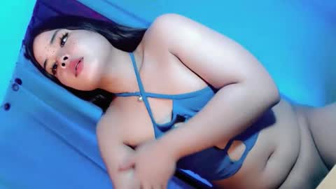 Snapshot of secret_affair18 chatting on 02.23.26 kwen online show from 02.23.26