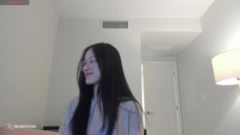 Angela online show from 02.05.25