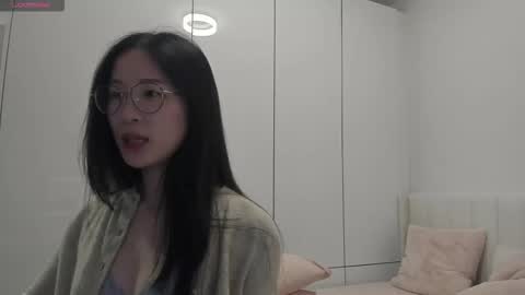 Angela online show from 11.29.25