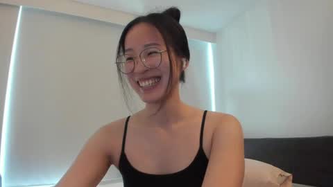 Angela online show from 06.05.26