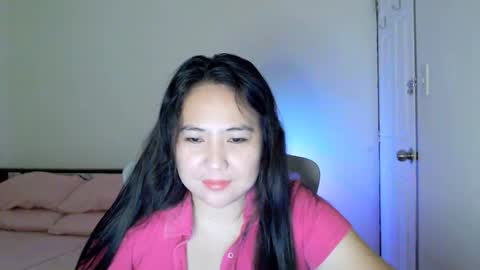 Snapshot of secretlover010101 chatting on 02.05.26 MILAN online show from 02.05.26