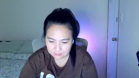 Snapshot of secretlover010101 chatting on 02.13.26 MILAN online show from 02.13.26