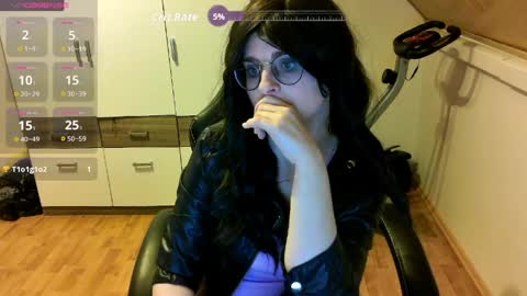 secretmia94 online show from 04.10.26