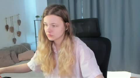 secrettier online show from 07.06.26