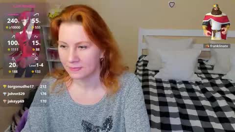 Snapshot of seductive_foxy_ chatting on 11.20.25 seductive_foxy_ online show from 11.20.25