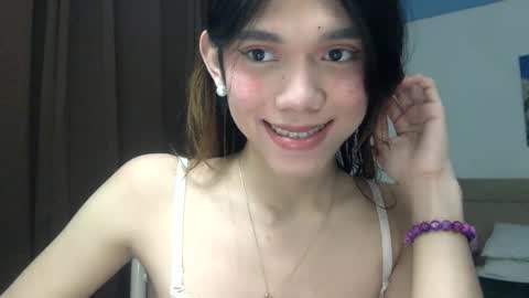 seductive_nessie online show from 11.28.25