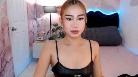 Vanessa online show from 01.06.26