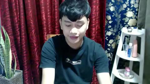 Snapshot of seductivee_bigcock chatting on 03.10.26 John online show from 03.10.26