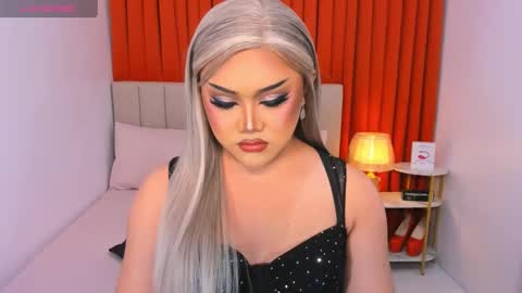 Natalie Mefford online show from 03.09.25