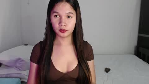 Snapshot of seductivemegoftheworld_ chatting on 01.17.25 MEG online show from 01.17.25