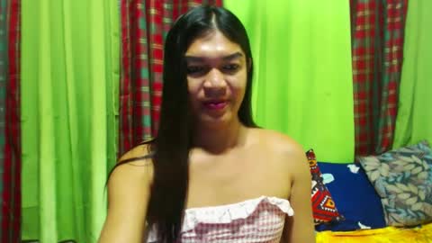 Snapshot of seductress_barvie chatting on 02.17.25 Barbie online show from 02.17.25