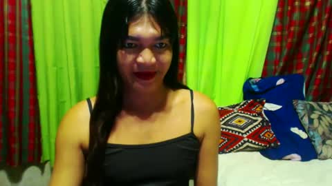 Snapshot of seductress_barvie chatting on 03.08.25 Barbie online show from 03.08.25