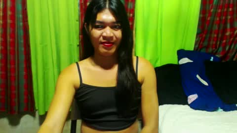 Snapshot of seductress_barvie chatting on 03.10.25 Barbie online show from 03.10.25