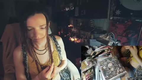 Snapshot of see_ur_smile_ chatting on 12.18.24 Lisa online show from 12.18.24