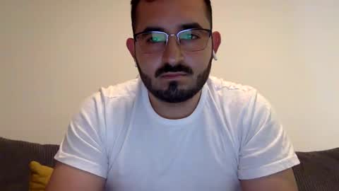Snapshot of seficha18 chatting on 05.20.26 seficha18 online show from 05.20.26