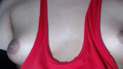 Snapshot of selda_ chatting on 12.25.24 Selda online show from 12.25.24