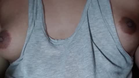 Snapshot of selda_ chatting on 02.24.25 Selda online show from 02.24.25