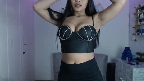 seleena__ online show from 11.22.25