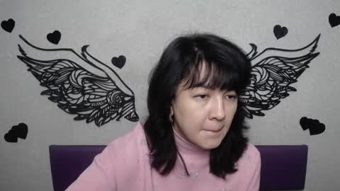 SelenaFly online show from 10.15.25
