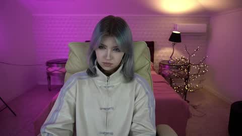 selenairis online show from 04.02.26