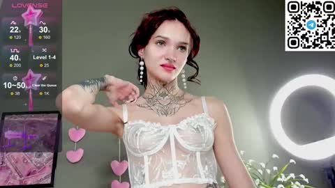 Selena online show from 10.11.25