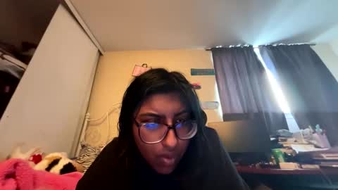 Snapshot of selenaprincess2 chatting on 11.27.25 selenaprincess2 online show from 11.27.25