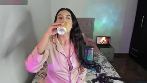 Karol. online show from 10.23.25