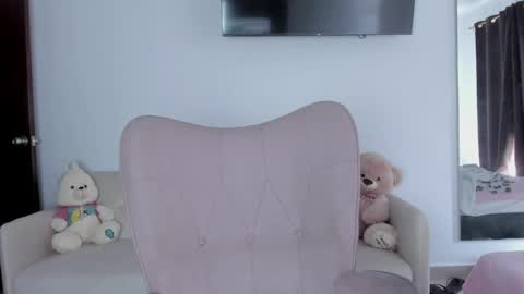 Alejandra  online show from 04.10.26