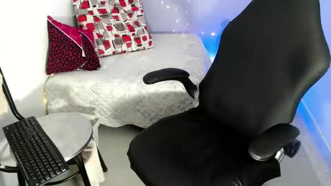 selene online show from 01.31.25