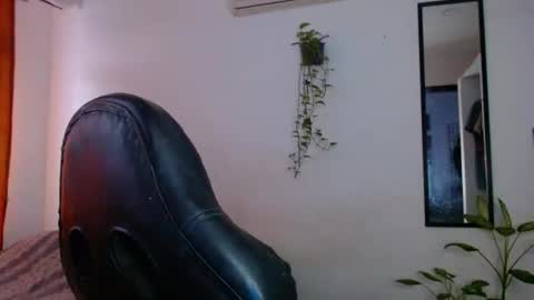 INDEPENDENT  model Instagram  selenevega08 online show from 03.06.25