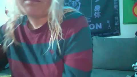 Selene online show from 02.21.25