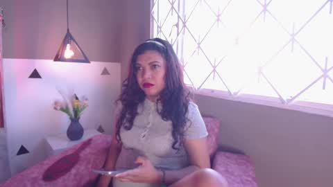 Snapshot of seleneblaze chatting on 11.27.25 Selene online show from 11.27.25