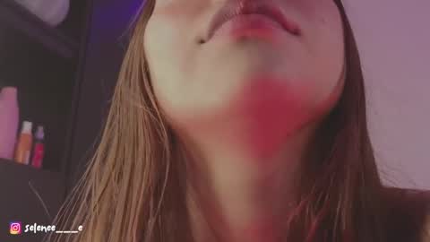 selene online show from 02.17.25