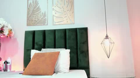 Selene Lujan online show from 03.19.26