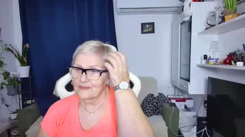 Selenna online show from 04.07.26