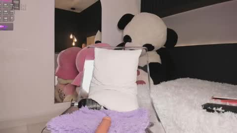 Selenne online show from 09.10.25