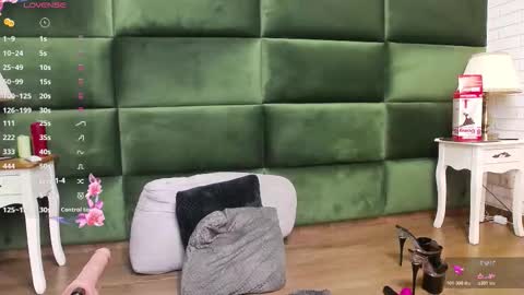 Selen online show from 11.09.25