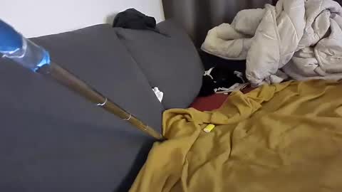 Julian Kinky Bi-guy online show from 12.17.24