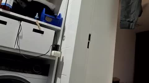 Julian Kinky Bi-guy online show from 01.19.25