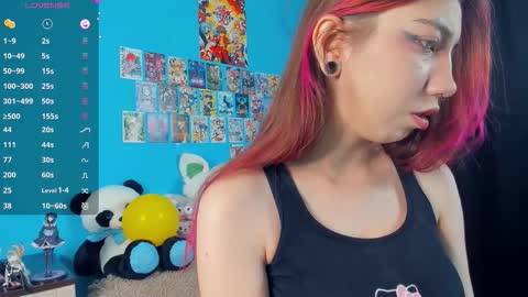 Snapshot of sell0n chatting on 12.21.25 Mindy online show from 12.21.25