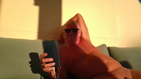 Snapshot of seniorfuntime1556 chatting on 10.03.25 Summiteer online show from 10.03.25