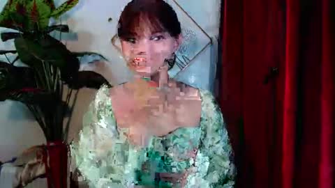 Snapshot of sensational_yeng chatting on 10.23.25 sensational_yeng online show from 10.23.25