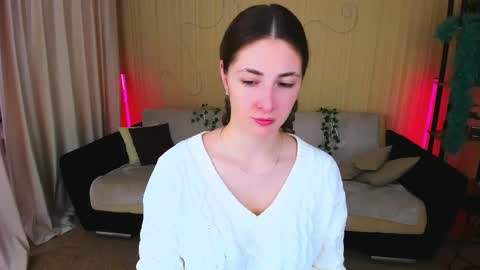 Snapshot of sensitiveheartt chatting on 10.18.25 sensitiveheartt online show from 10.18.25