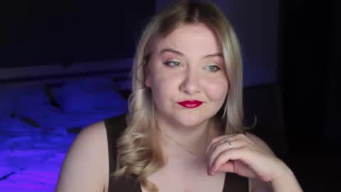 Ilona online show from 05.18.26