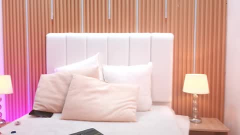 Snapshot of sensual_kim77 chatting on 03.03.26 Sensual Kim77 online show from 03.03.26