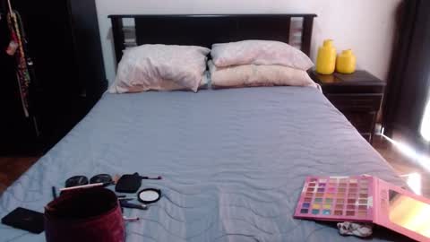 sensual_natalie online show from 09.12.25